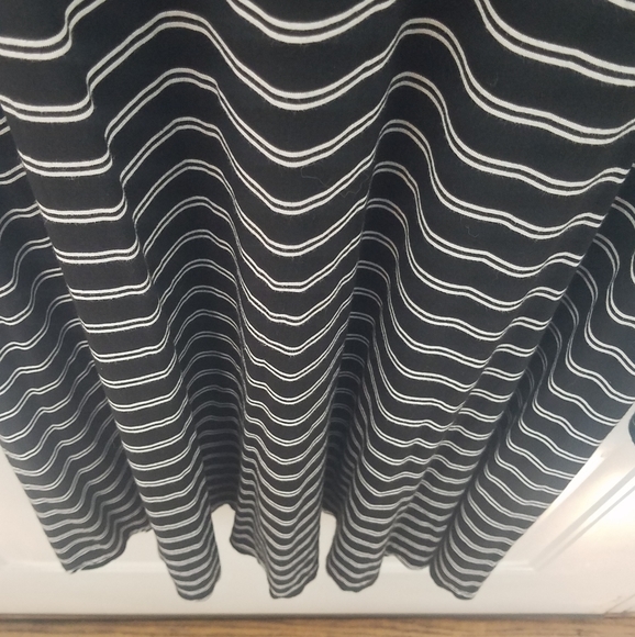 Old Navy Striped Longsleeve Dress - Picture 5 of 6